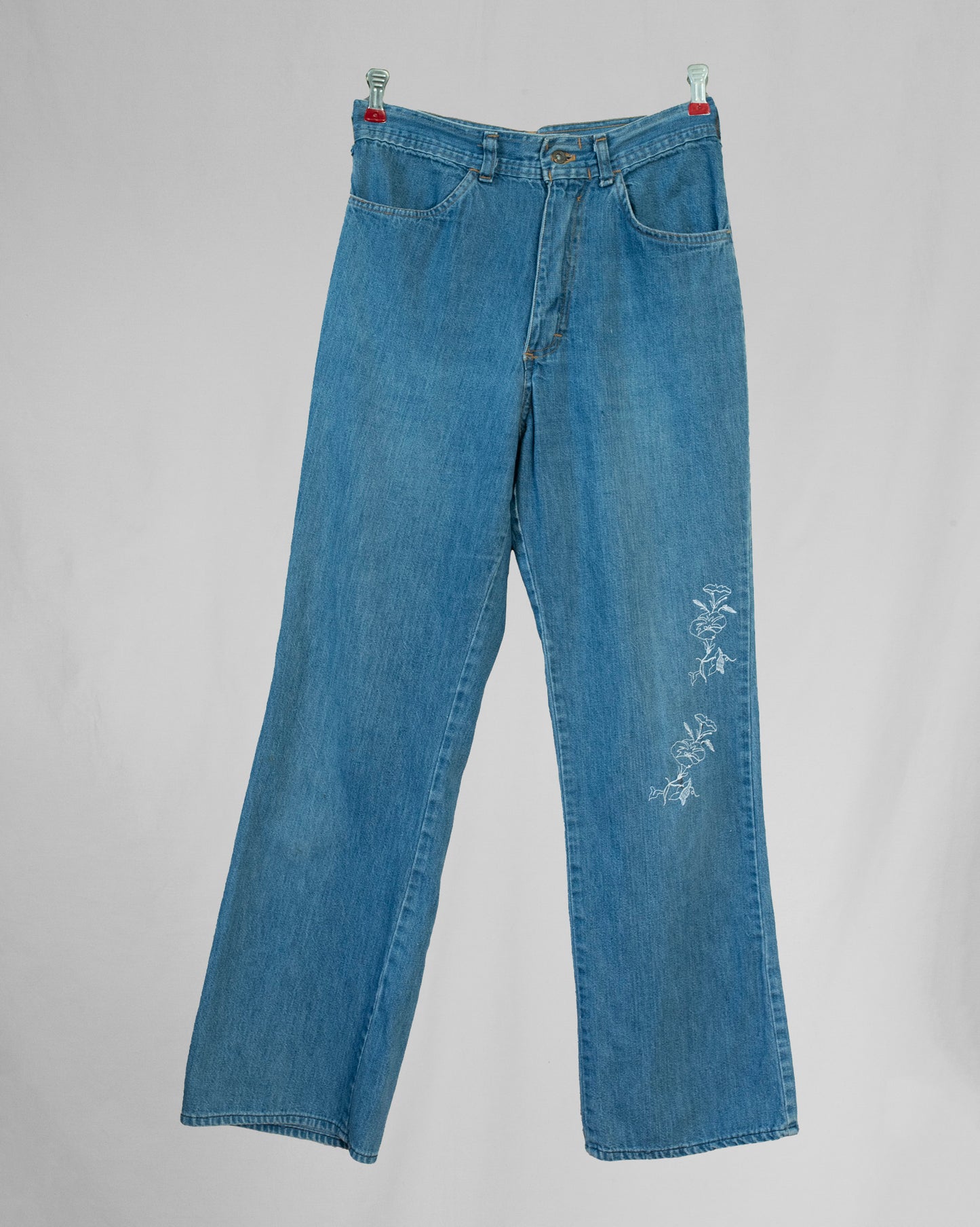 W ~ 27" / FLORAL DESIGN